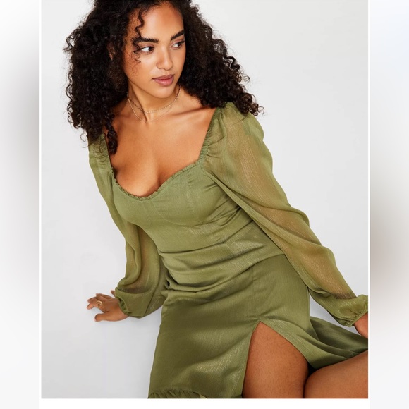 Bustier Side-Slit Ruffled-Trim Dress, - Picture 4 of 5